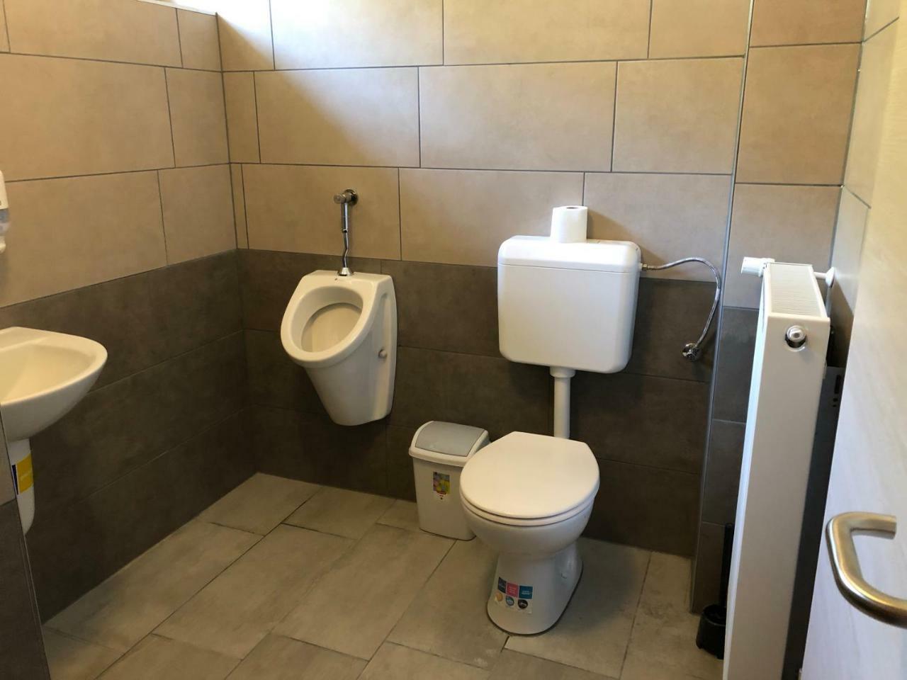 Juno Apartman Vendeghaz Μίσκολτς Εξωτερικό φωτογραφία