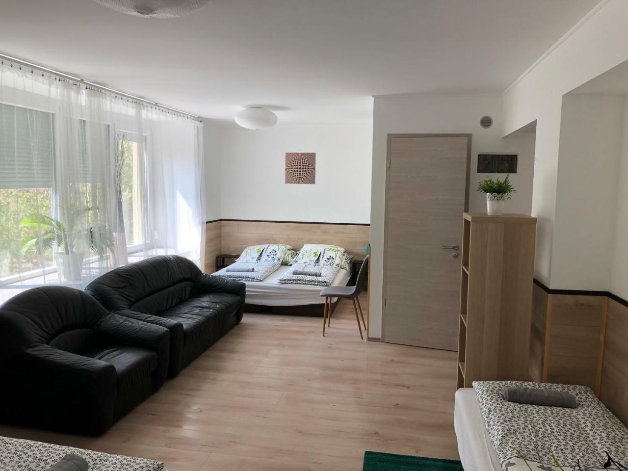 Juno Apartman Vendeghaz Μίσκολτς Εξωτερικό φωτογραφία