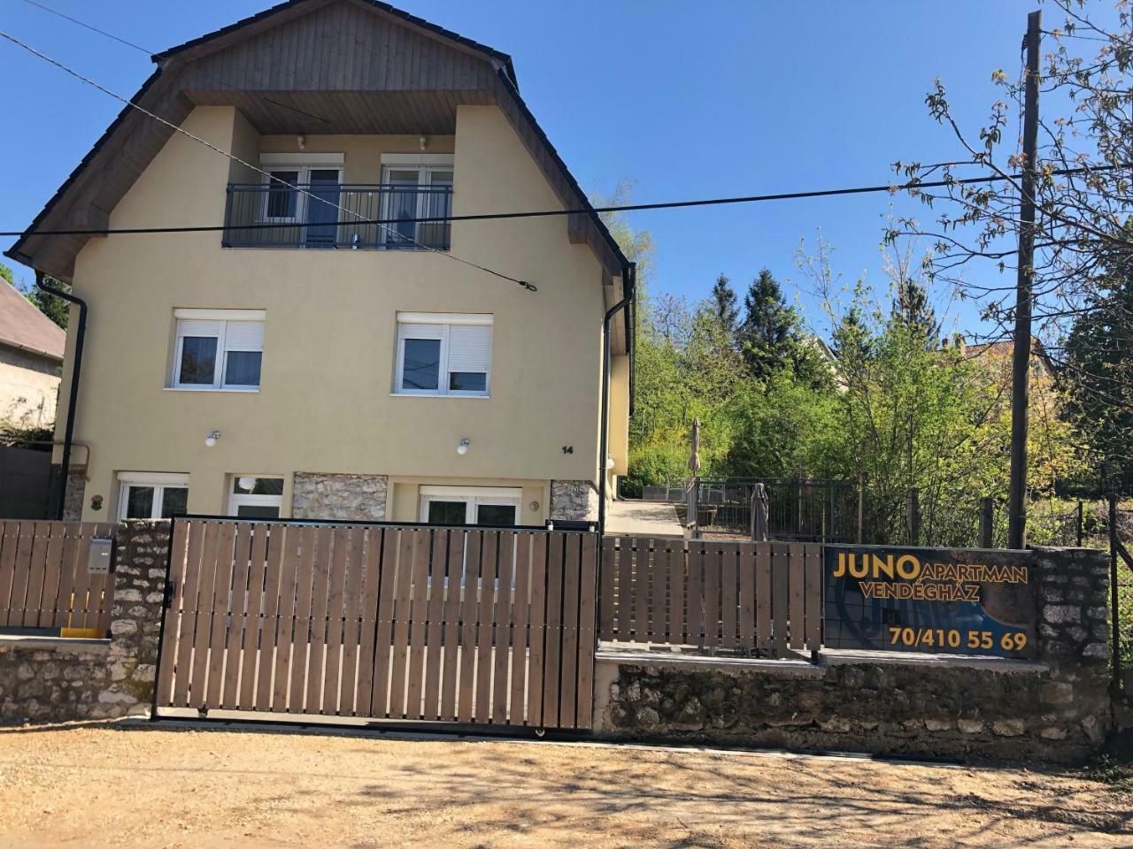 Juno Apartman Vendeghaz Μίσκολτς Εξωτερικό φωτογραφία